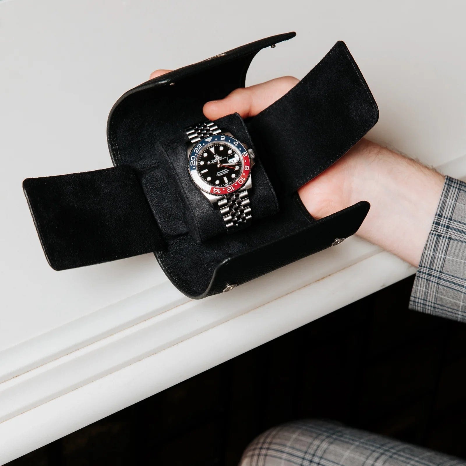 Rapport watch roll online